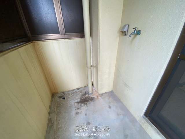 2LDK Apartment for Rent in Naha, Okinawa near Tsubogawa Station - Thumbnail 3
