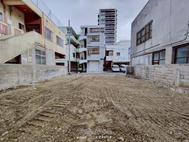 156.5 sqm Commercial Land for Sale in Naha, Okinawa with Sea View Potential - Thumbnail 4