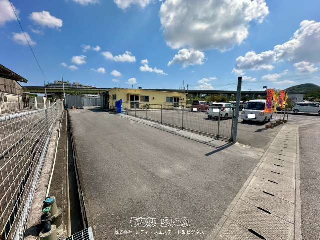 1109 sqm Industrial Land for Sale in Yaese Town, Okinawa - Thumbnail 4