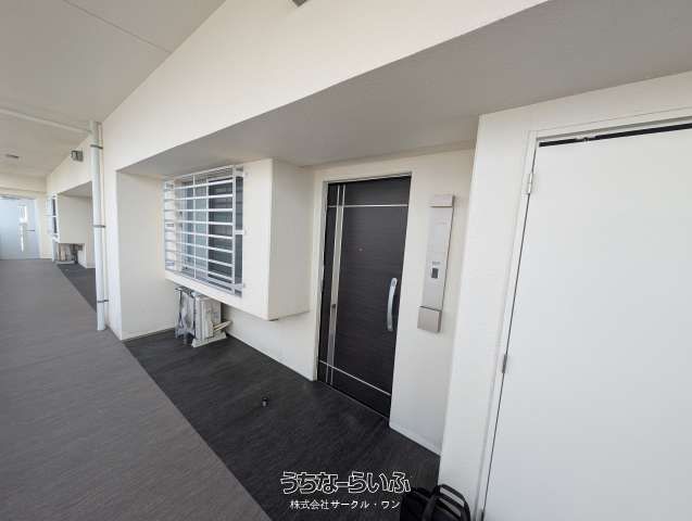 Presence Lodge Makiminato 2LDK Apartment for Sale in Urasoe - Thumbnail 4