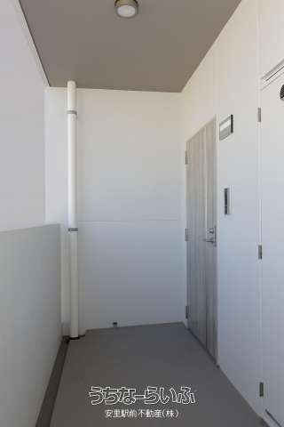 Modern 1LDK Apartment for Rent in Naha, Okinawa - Libs Asato - Thumbnail 4