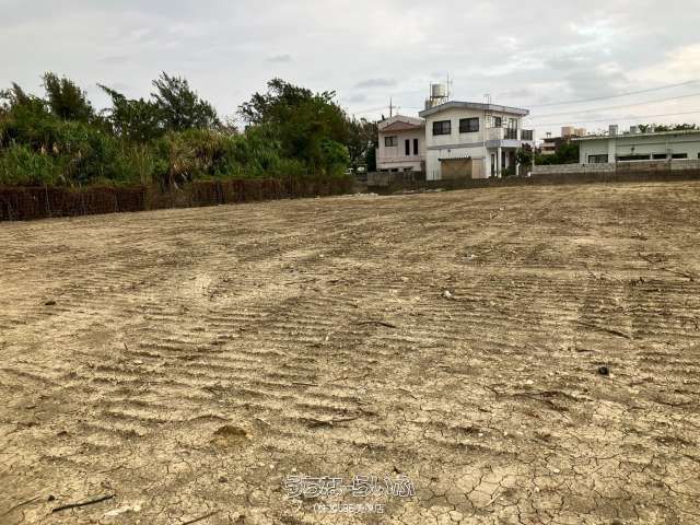 1263.94 m² Land Plot for Sale Near Yonashiro Beach, Uruma City - Thumbnail 2