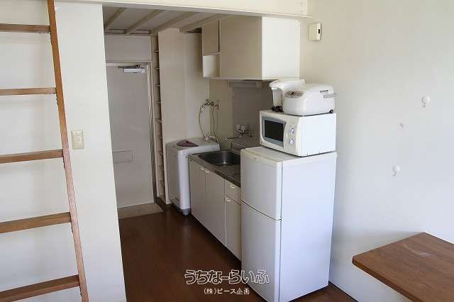 Okinawa Latina Apartment for Rent Near Miebashi Station, Naha - Thumbnail 4