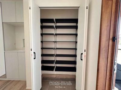 New 4LDK House in Yaese Town - Modern Living with Double Parking — Image 2, Yaese, Okinawa