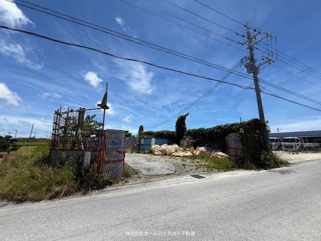 Income-Generating Land for Sale in Tomigusuku, Okinawa - Thumbnail 2