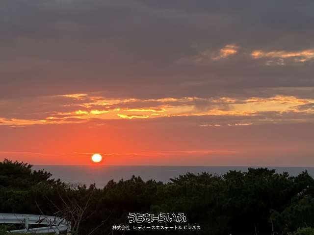 Container Hotel for Sale in Motobu, Okinawa - Near Churaumi Aquarium - Thumbnail 4