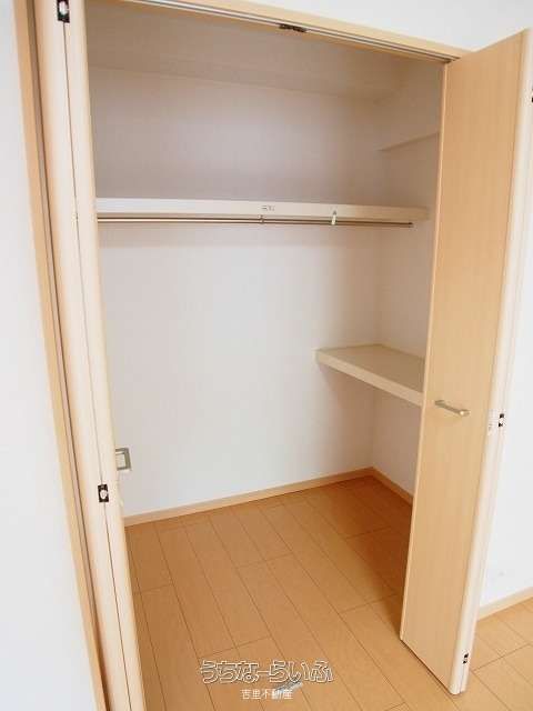 Calm Villa Isaoshi 403: 1LDK Apartment for Rent in Nanjo City, Okinawa - Thumbnail 4
