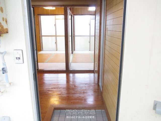 2DK Apartment for Rent in Naha City, Okinawa - Karen Heights 303 - Thumbnail 3