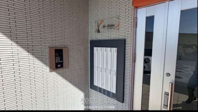 La Charleur 3LDK Apartment for Rent in Tomigusuku, Okinawa - Thumbnail 3