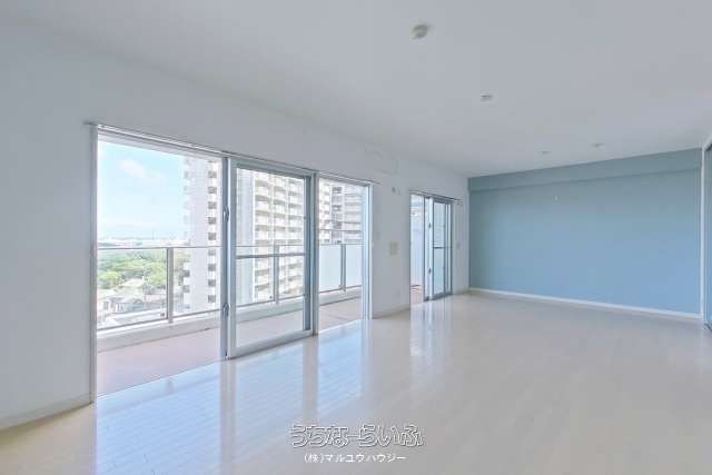 Mio Castello Tomari 708: 2LDK Apartment with Ocean Views in Naha - Thumbnail 4
