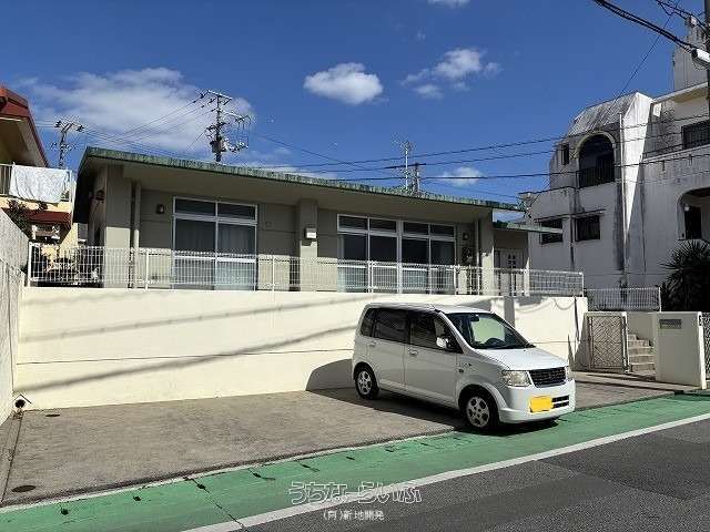 1DK Corner Lot House for Sale in Haebaru Town, Okinawa - Thumbnail 2