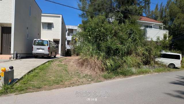 250m² Land Plot for Sale in Onna Village, Okinawa - Thumbnail 4