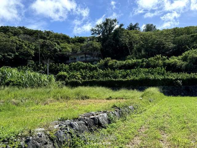 Ocean View Land in Motobu, Okinawa - 3569m² Near Gushiken Beach - Image 1