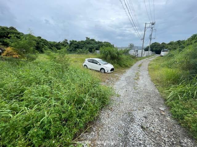 522 sqm Land Plot in Yohena, Nago City, Okinawa for Sale - Thumbnail 3