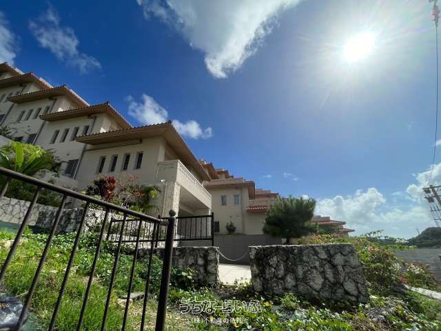 Premist Shuri Kinjo-cho 2LDK Apartment for Sale in Naha - Thumbnail 4