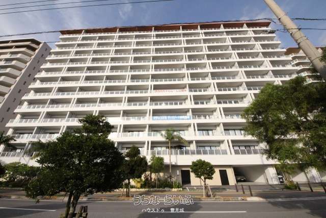 Gran Cosmoza Resort Okinawa Toyosaki 3LDK Condo for Sale - Thumbnail 2