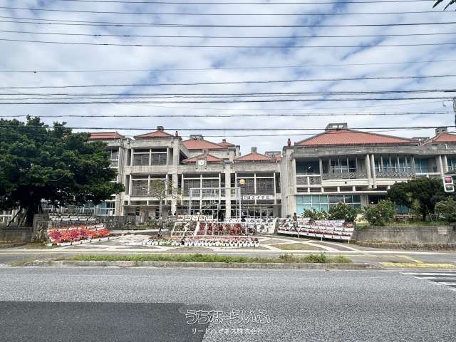 733.78 m² Land for Sale in Urasoe, Okinawa - Development Potential - Thumbnail 3