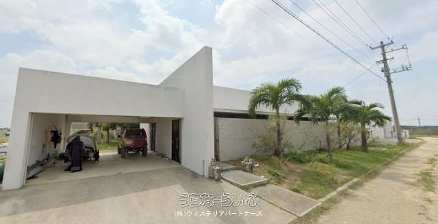 Ocean View 5LDK RC House with Detached Japanese Room in Miyakojima - Thumbnail 2