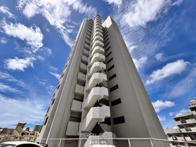 New 2024 3LDK Apartment for Sale in Urasoe, Okinawa - Thumbnail 3