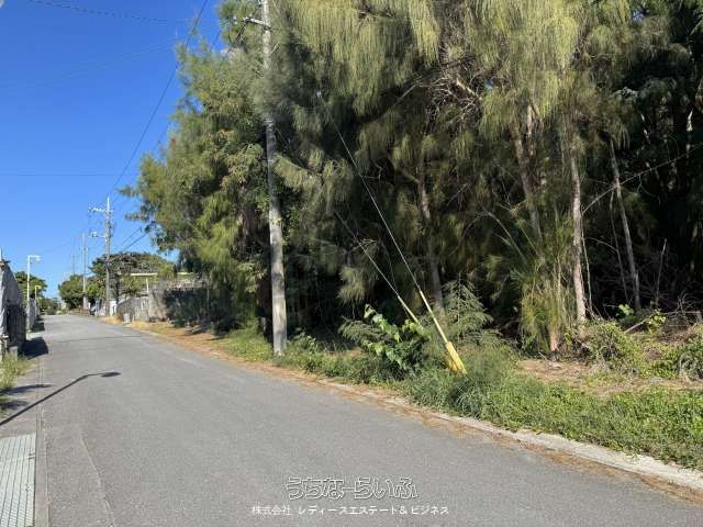 1419 sqm Land for Sale in Kin Town, Okinawa - Build Your Dream Home - Thumbnail 2