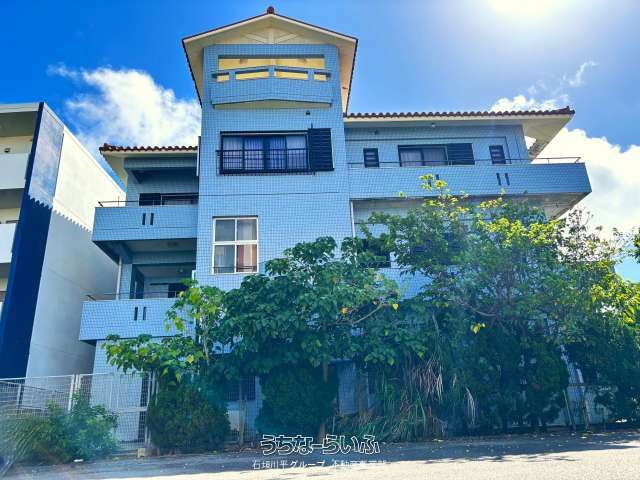 10LDK Ishigaki Property with Sauna & Accommodation Business Potential - Thumbnail 2