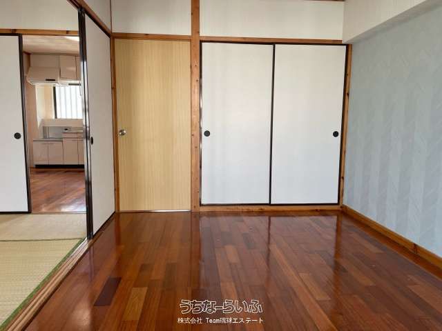 Century 21303 2LDK Apartment for Rent in Nishihara, Okinawa - Thumbnail 4