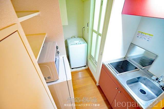 Furnished 1K Apartment for Rent in Tomigusuku, Okinawa - Thumbnail 4