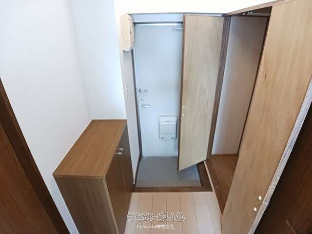 1DK Apartment for Rent in Naha, Okinawa - Central Heim II - Thumbnail 2