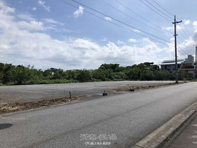 Large 2219 sqm Land for Sale in Okinawa City, Chibana - Thumbnail 3