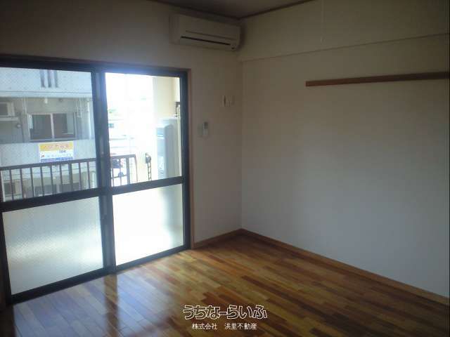 Co-op Hide 301: 1K Apartment for Rent in Nakagusuku, Okinawa - Thumbnail 3