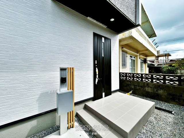 New 4LDK Wooden House for Sale in Uruma City, Okinawa - Thumbnail 2