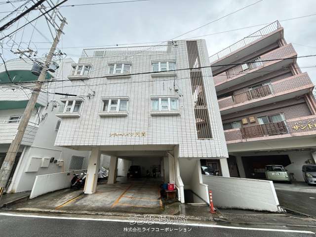 Urazoe 4-Story Apartment Building Investment - 6.33% Yield - Thumbnail 3