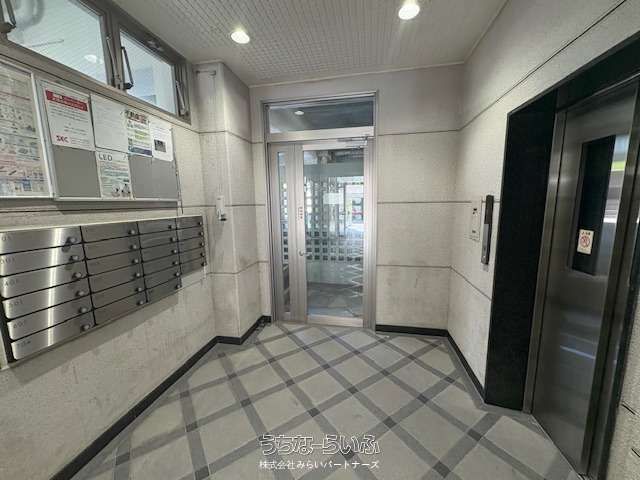 3LDK Leasehold Apartment for Sale in Naha, Near Makishi Station - Thumbnail 4