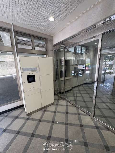 3LDK Leasehold Apartment for Sale in Naha, Near Makishi Station - Thumbnail 3