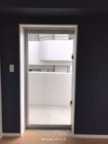 1K Designer Concrete Apartment with Elevator in Naha, Okinawa - Thumbnail 4