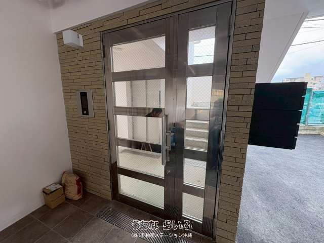 Grandeir 402: New 3LDK Pet-Friendly Apartment in Haebaru, Okinawa - Thumbnail 3
