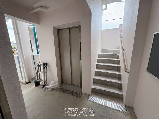 Grandeir 402: New 3LDK Pet-Friendly Apartment in Haebaru, Okinawa - Thumbnail 2
