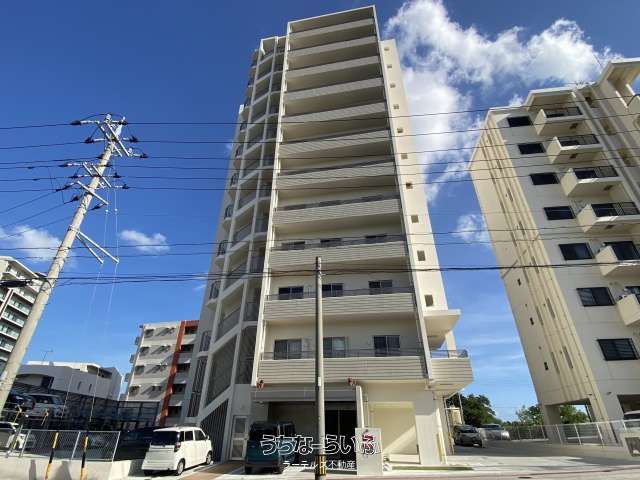 Bears Court Rycom Marks 3LDK Condo for Sale in Okinawa - Thumbnail 2