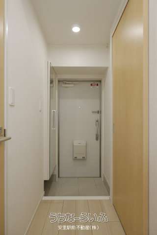 1K Apartment for Rent in Naha, Okinawa - Corpo Yaka Ateka Baru - Thumbnail 4