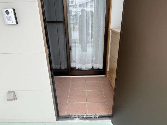 Renovated 2DK House for Rent in Urasoe, Okinawa - Women Only - Thumbnail 4