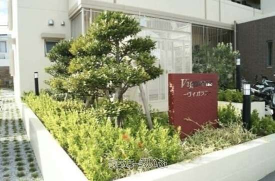 Vigaras 503: 1DK Apartment for Rent in Okinawa City, Awase - Thumbnail 3