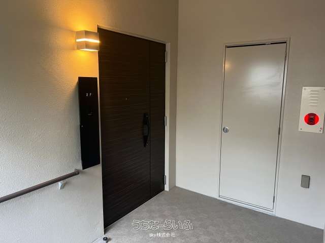 Luxury 4LDK Apartment with Ocean View in Chatan, Okinawa - Thumbnail 3