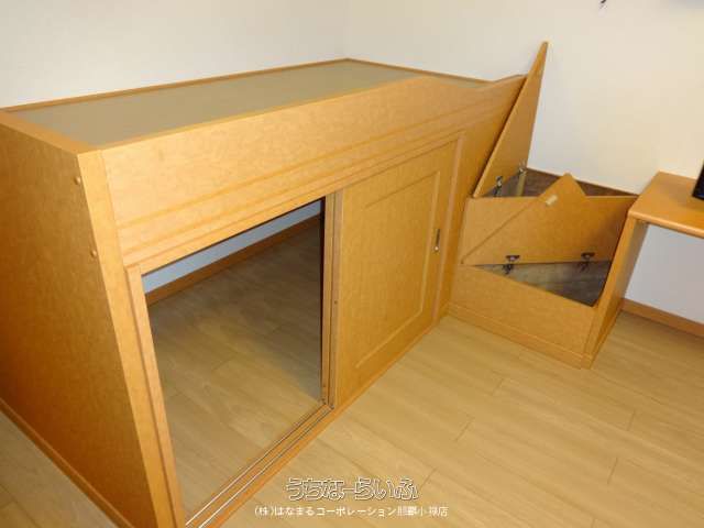 Woolzy 208: Furnished 1K Apartment for Rent in Itoman, Okinawa - Thumbnail 3