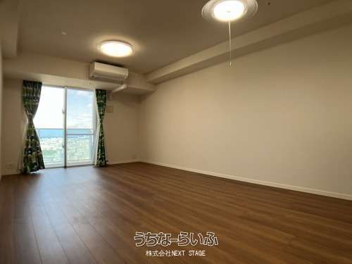 Luxury 2LDK Apartment in RYUK: X TOWER, Omoromachi, Naha - Thumbnail 4