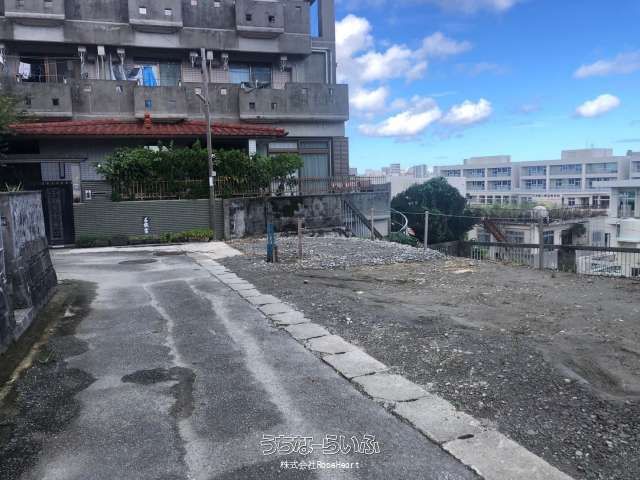 Land for Sale in Naha City, Okinawa - Quiet Residential Area - Thumbnail 3