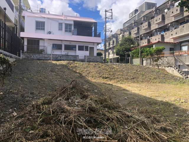 Land for Sale in Naha City, Okinawa - Quiet Residential Area - Thumbnail 4