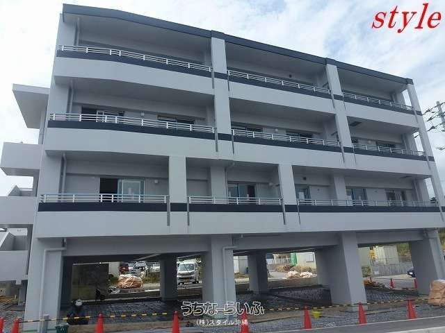 New 1LDK Apartment Near Urasoe-Maeda Station, Okinawa - Thumbnail 2