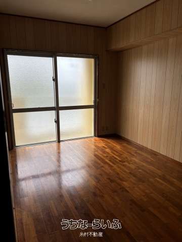 2DK Apartment for Rent in Naha, Okinawa near Asahibashi Station - Thumbnail 2