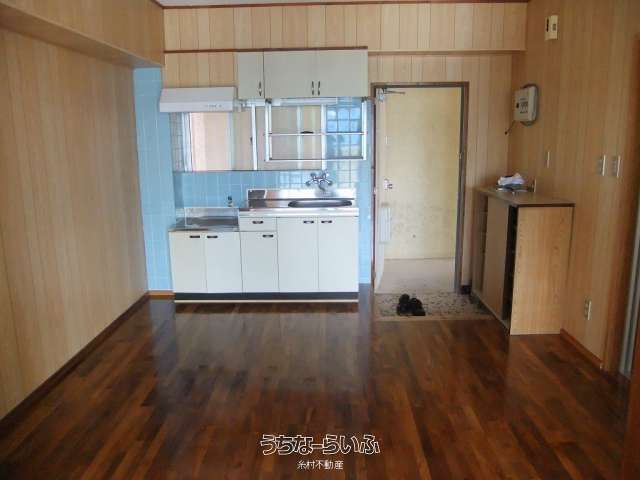 2DK Apartment for Rent in Naha, Okinawa near Asahibashi Station - Thumbnail 3