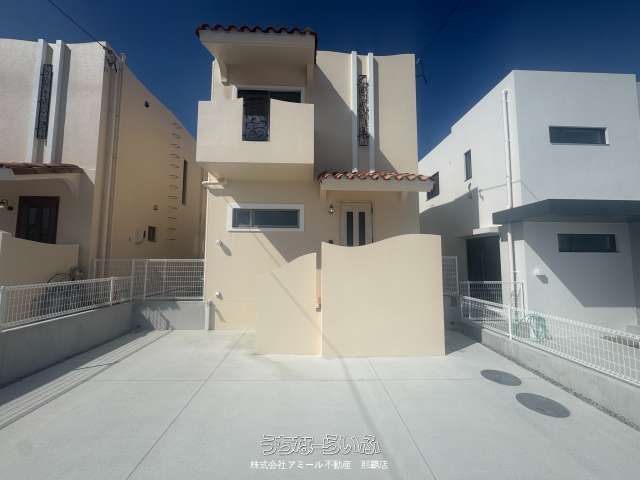 New 4LDK RC House for Sale in Yaese Town, Okinawa - Thumbnail 2